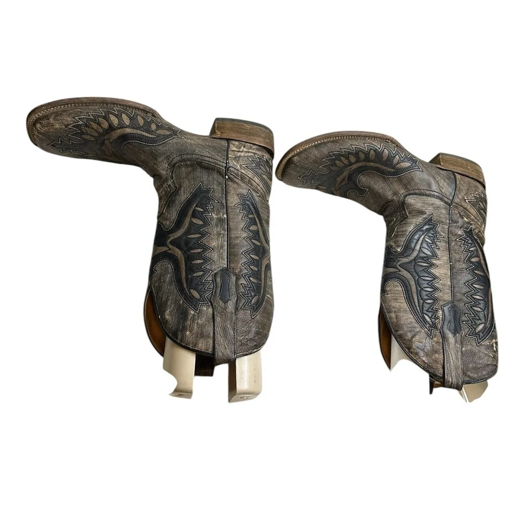 Corral elegant cowboy